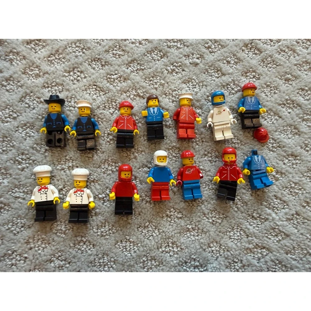 Vintage LEGO Minifigures Lot 13 Figures Classic Space Town Chef Cowboy Astronaut